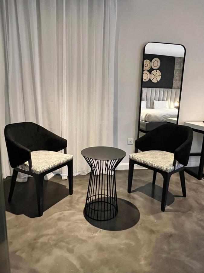 The Urban Hotel 루사카 외부 사진